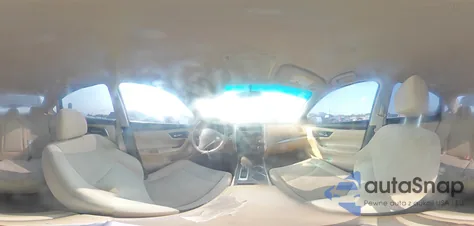 2015 Nissan Altima 2.5 z USA, uszkodzony, nr VIN 1N4AL3AP1FN402538